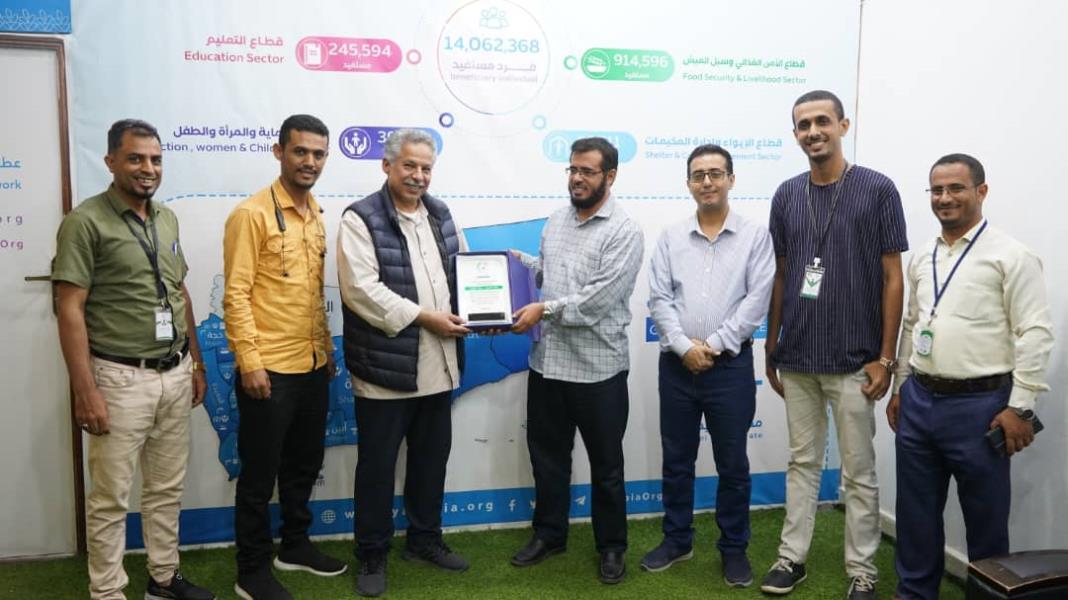 بتكريم مؤسسة ينابيع الخير الخيرية..وفد جمعية النجاة الخيرية يختتم زيارته لليمن