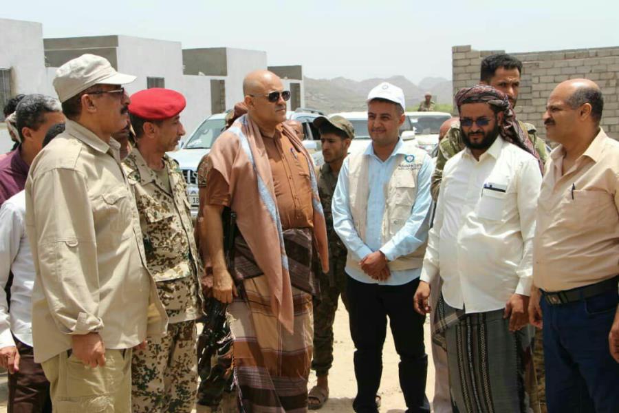 The Governor of Taiz visits Al Habdan Village Construction Project, which is implemented by YKF  